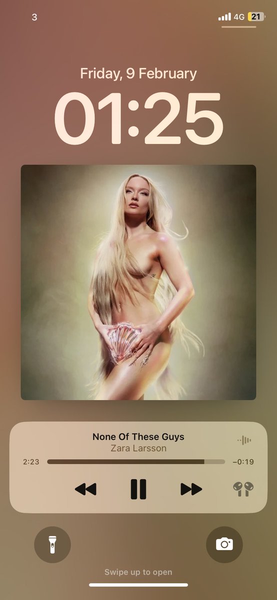 ImCalledRichard's tweet photo. @zaralarsson is SLAYING https://t.co/yeAFTfA9nf