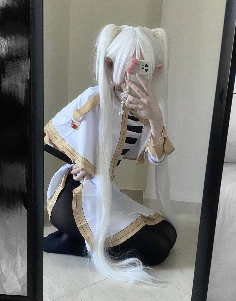 moon ☆ tweet media