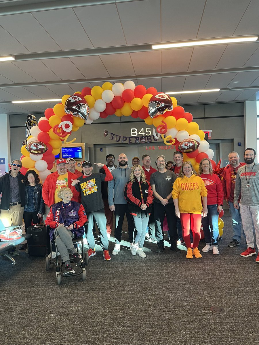 Our awesome ramp team cheering for the @Chiefs as we prepared to board @united passengers onto our first non-stop to Las Vegas to go see the big game! @Fly_KansasCity