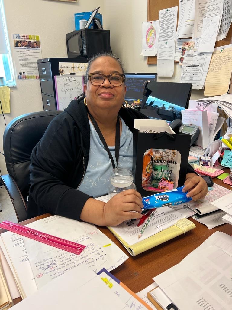 NMSPIONEERS's tweet photo. Celebrating Student Services Week, by showing appreciation to our Student Services Team! Our staff is thankful for your dedication to our students and families!! ππ©Άππ©Ά#StudentServicesWeek
@MrsMStewart_ @StdtSvcsMDCPS https://t.co/iiAgkjpogB