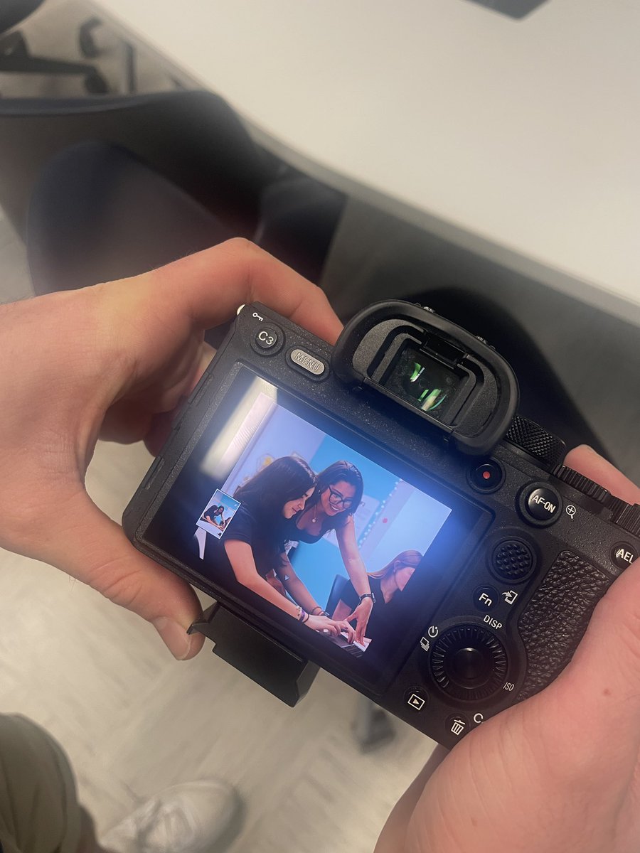 STEAMwithYsa's tweet image. Earlier this week, I had the privilege of having one of my talented students offer to take my professional pictures. It's inspiring to see such a gifted and generous group of students who are always willing to share their knowledge.
#generosity #grateful