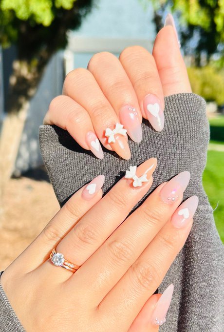 Did my nails for Valentine&rsquo;s Day 💕 https://t.co/S4aoC5gKRa<a href="/tag/realloyalfans"class="tags"><span>#realloyalfans</span></a>