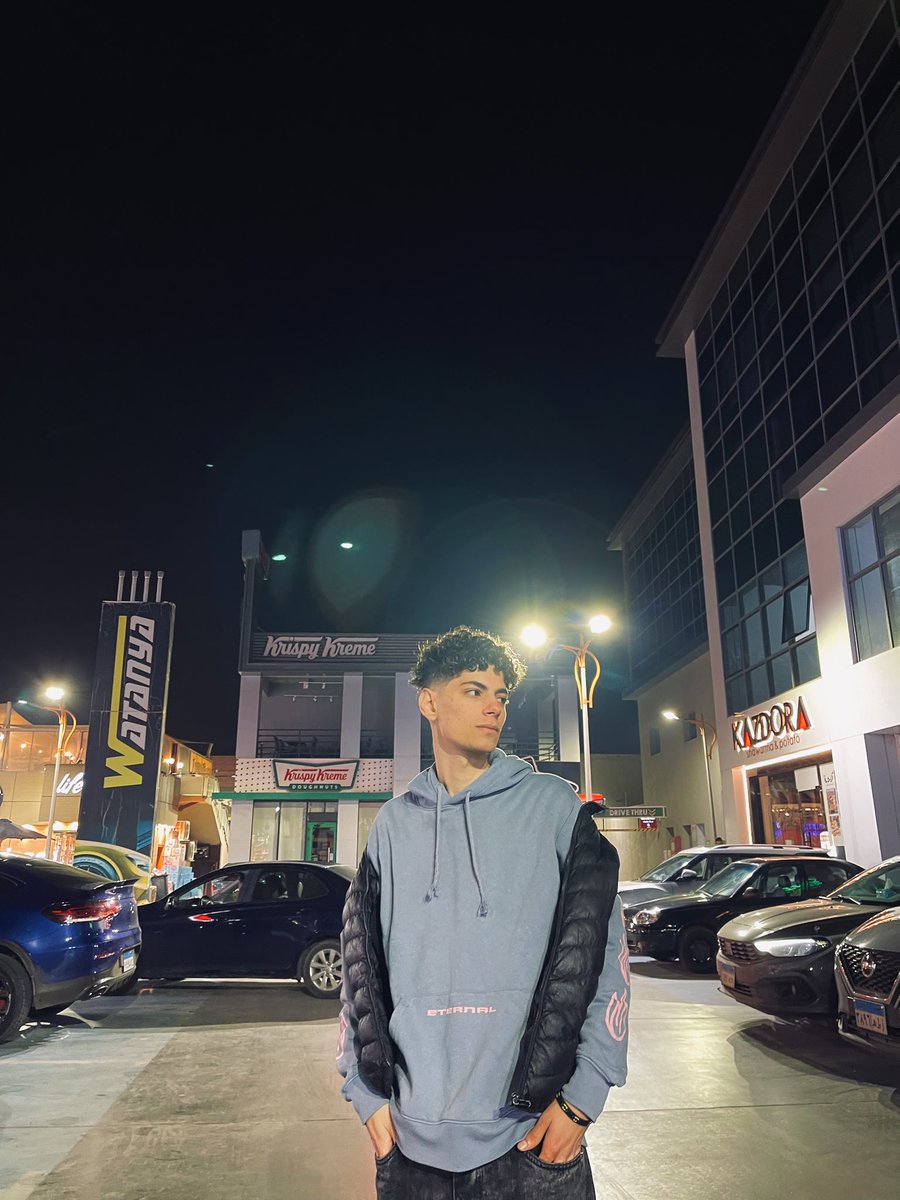 Ommarr33's tweet photo. 🤑 https://t.co/XxajYIgZj3