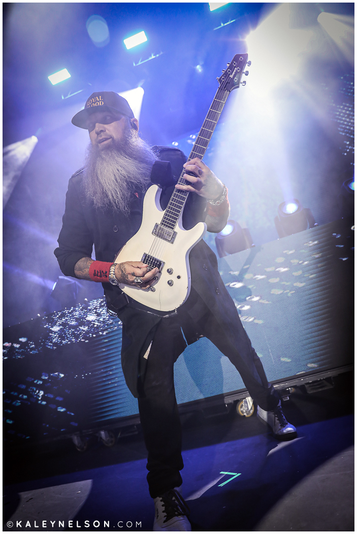 KaleyNelson12's tweet photo. #BarryStock of @threedaysgrace #ThreeDaysGrace #LiveMusic #Music #ConcertPhotography #Canon @CanonUSA @thepalladium @LiveNation_LA https://t.co/4qy2m3eXd8