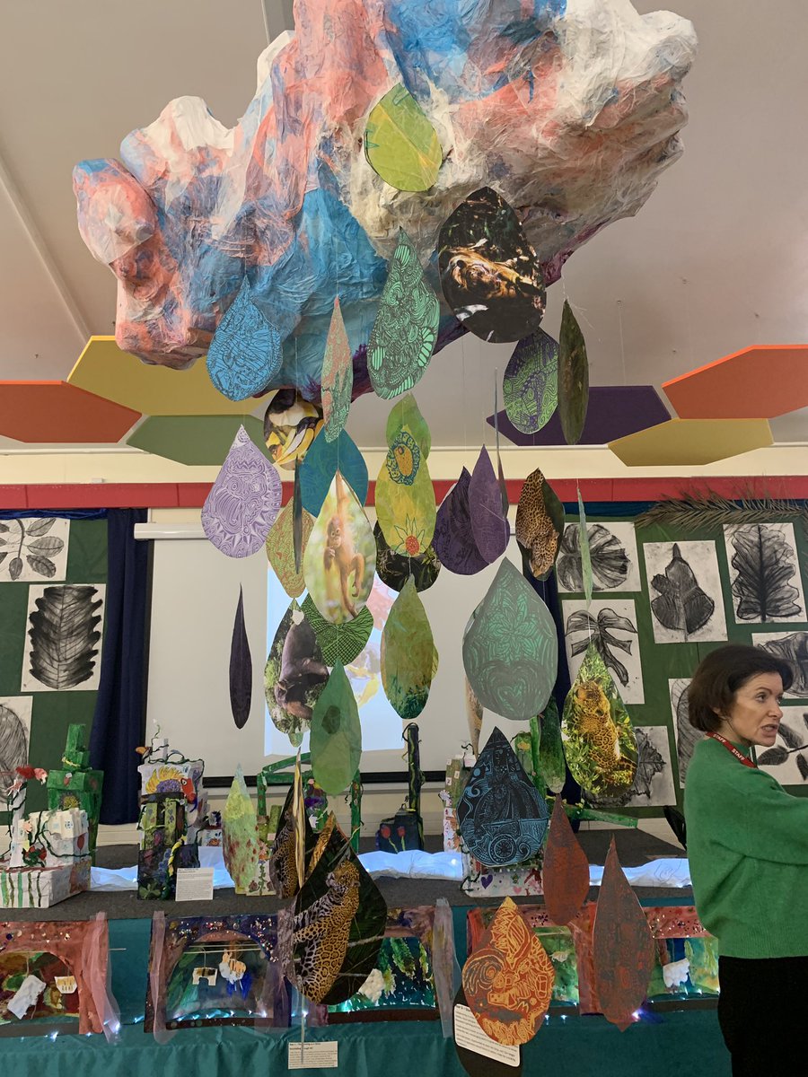 artteachjess's tweet photo. What an absolutely inspiring and creative evening Iโve had! Amazing PV of the wonderful work done by students with @artmember210, where I also had the pleased of seeing @SophieLeach_ and @dalmain_art and then on to the @LEANarts AGM! Fabulous! #CreativeCareers #CreativeConnection https://t.co/5E0UcxXU7C