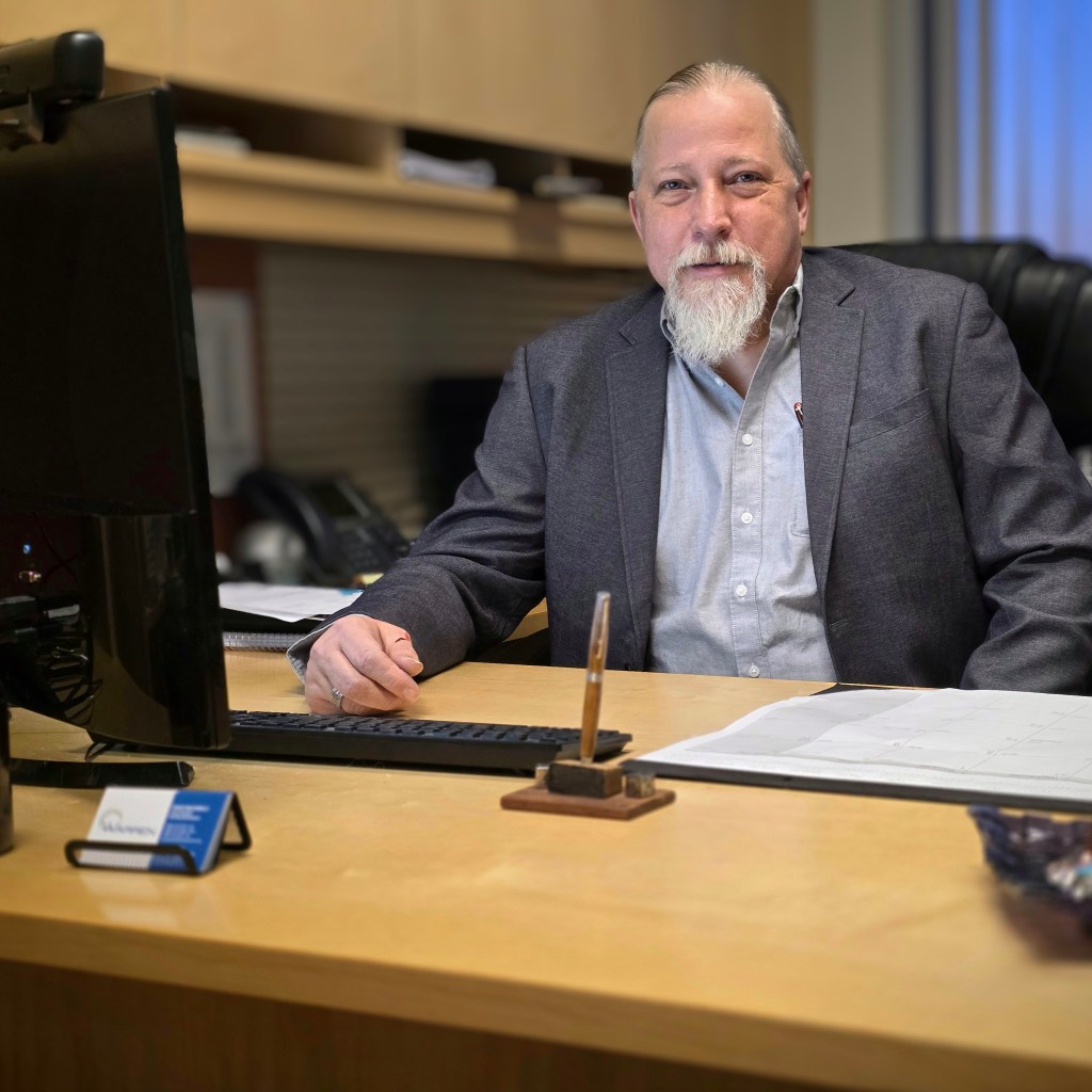 macombdaily's tweet image. Muzzarelli to succeed Ghanam as Warren Public Service Director trib.al/QZ2k0gW