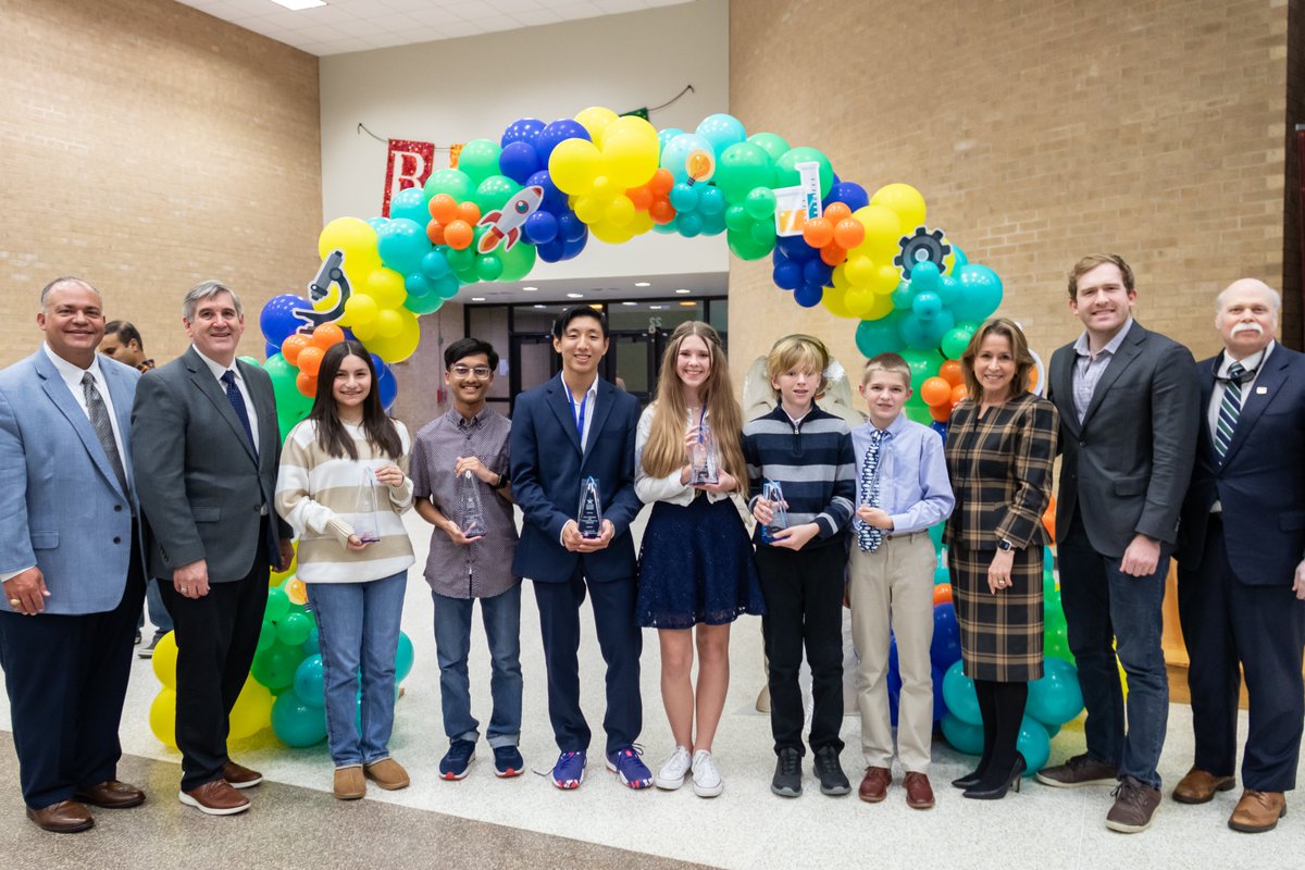 ClearCreekISD's tweet photo. CCISD is pleased to announce the student winners, at the secondary level, of the 64th Annual CCISD Science &amp; Engineering Fair Award Ceremony! A total of 140 students will now advance to the @sefofhouston this month! See the full list and photo gallery: https://t.co/Lix435eDga https://t.co/R4ZButyFV4
