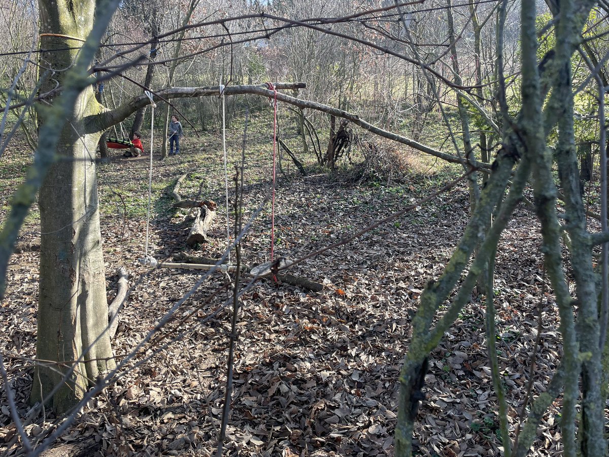 iremingui's tweet photo. We’ve enjoyed the visit to an outdoors pre school. We were amazed by how teachers make the most of the natural resources in their fields. Children looked so happy learning in this environment.
@EUErasmusPlus @ErasmusPlusV3 @Valdespartera3 @AMPA_V3 #ErasmusPlus #ErasmusPlusCPIV https://t.co/eaeYvas8bt