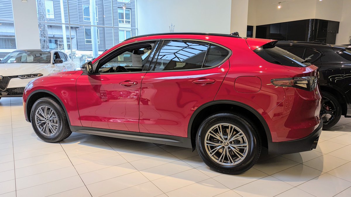 Red hot off the Special Offers page, this #Stelvio is daring for that second

🚙 2024 #AlfaRomeoStelvio Sprint
🏷️ $570/mo + $5k DAS - 42mo lease
🔗 bit.ly/3U9s4QG
📍 #AlfaRomeoofSeattle

#AlfaRomeo #Seattle #SUV #SeattleSUV #PNW #PNWcars #CapitolHillSeattle