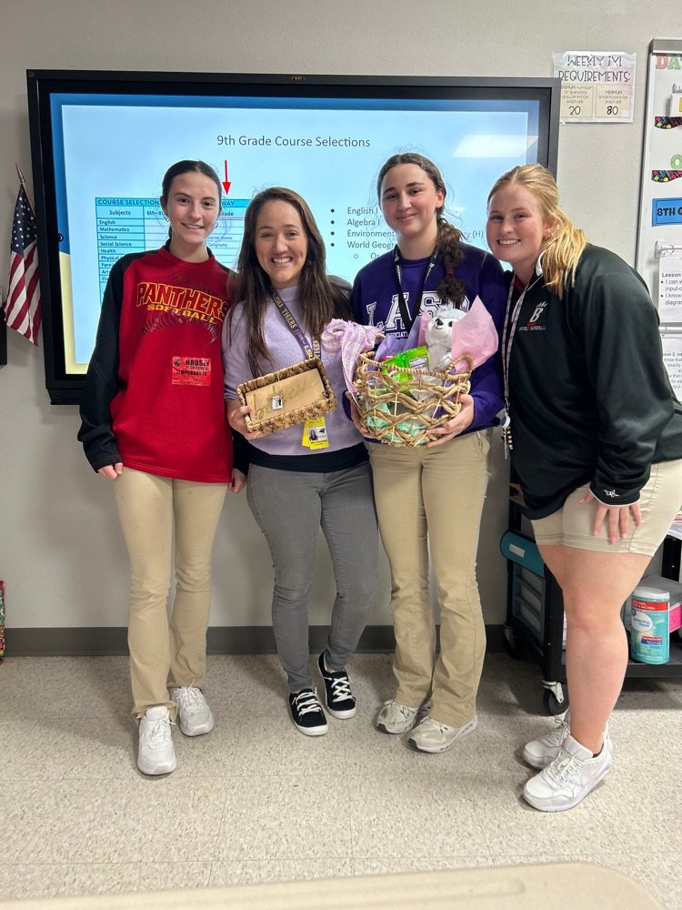 wbrpanthers's tweet photo. Student Council treated the counselors with a gift basket today. They are appreciated, all year, not just during counselor appreciation week 🎉🎉🎉 https://t.co/BUgoEJyAFR