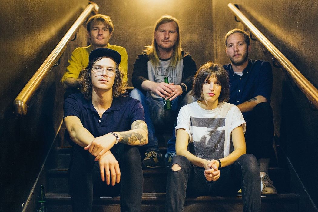 ett tvärsnitt av ångest och tristess
📽️🎞️📽️🎞️📽️🎞️📽️🎞️📽️🎞️📽️
🇸🇪 Tyred Eyes - Friday
youtu.be/1NyckpiBKoQ