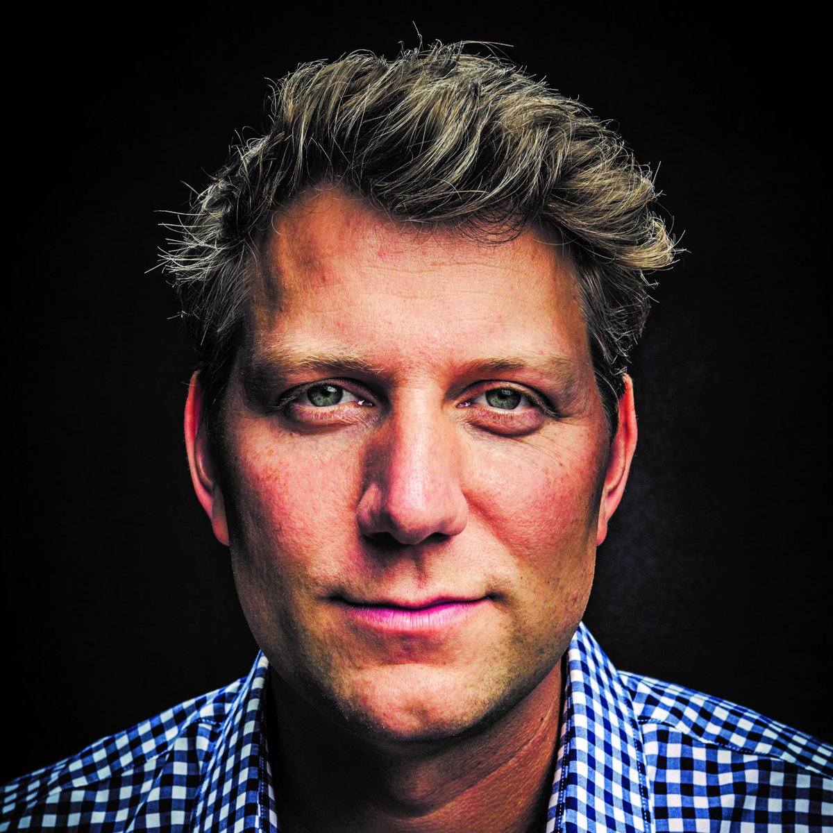 We are excited to announce acclaimed filmmaker and native Arkansan Jeff Nichols as opening keynote speaker at #ARGovCon24!

Director of “Mud” and “Loving,” Nichols co-founded and serves as Chairman of the Board of the Arkansas Cinema Society. 

Read more: bit.ly/3SqhVAc