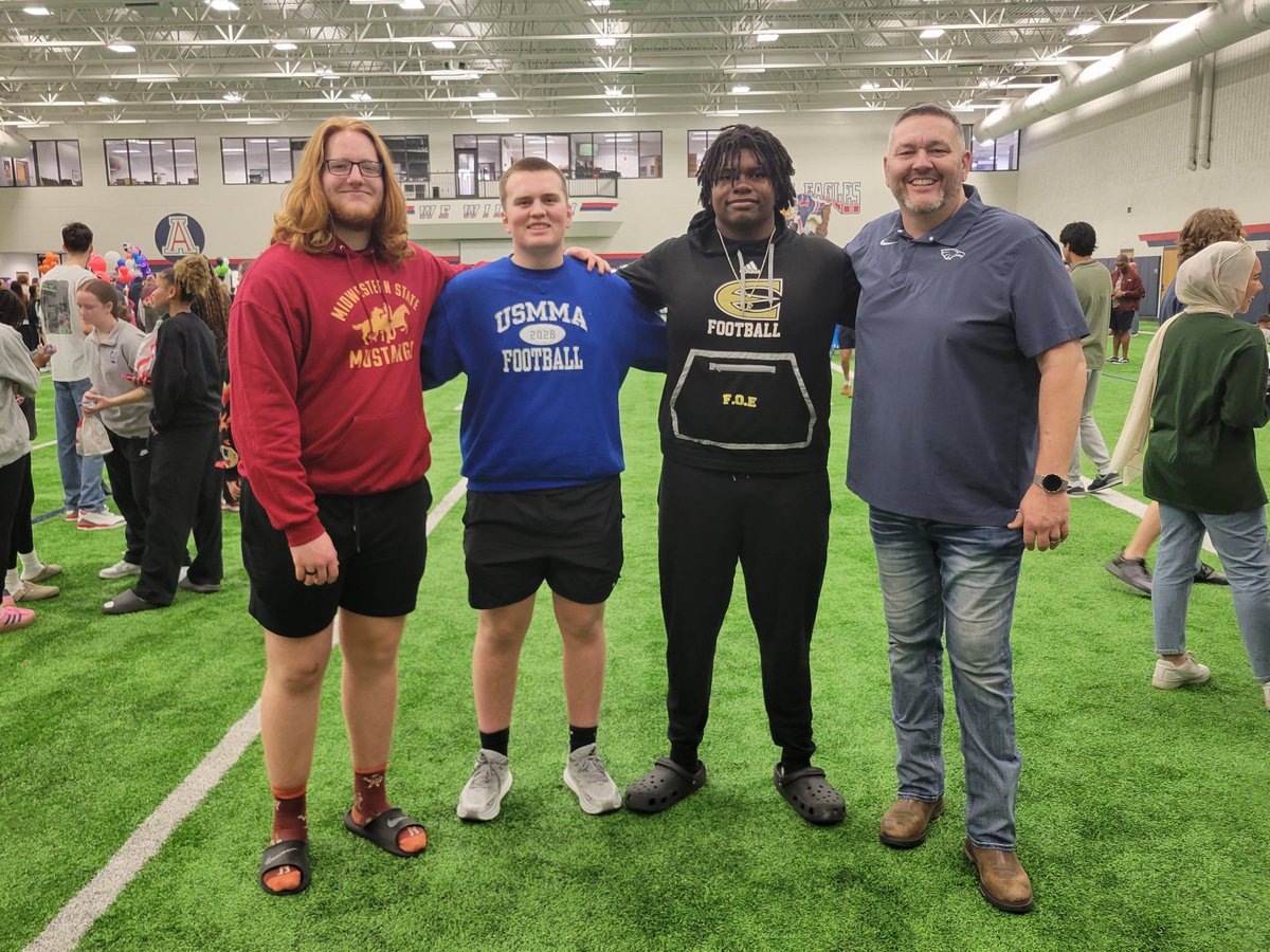Coach Larry McRae (@larrywmcrae) on Twitter photo Proud of these 3 Boss Hawgs! Wish I had a chance to coach them longer! Off to the next levek now! Midwestern State, Merchant Marine Academy and Emporia State! <a href="/SamSolomon54/">Samuel Solomon</a> <a href="/ptinsley52/">Parker Tinsley</a> <a href="/EvanJCooksey1/">Evan J Cooksey</a> Proud of these 3 Boss Hawgs! Wish I had a chance to coach them longer! Off to the next levek now! Midwestern State, Merchant Marine Academy and Emporia State! <a href="/SamSolomon54/">Samuel Solomon</a> <a href="/ptinsley52/">Parker Tinsley</a> <a href="/EvanJCooksey1/">Evan J Cooksey</a>