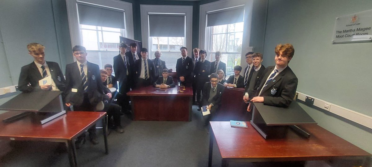 A group of our Year 12 #CollegeBoys visited University of Ulster recently with Mr Horner and received a tour of the Law facilities. ⚖️ Thank you to Mr John Thompson for welcoming perhaps some future lawyers!