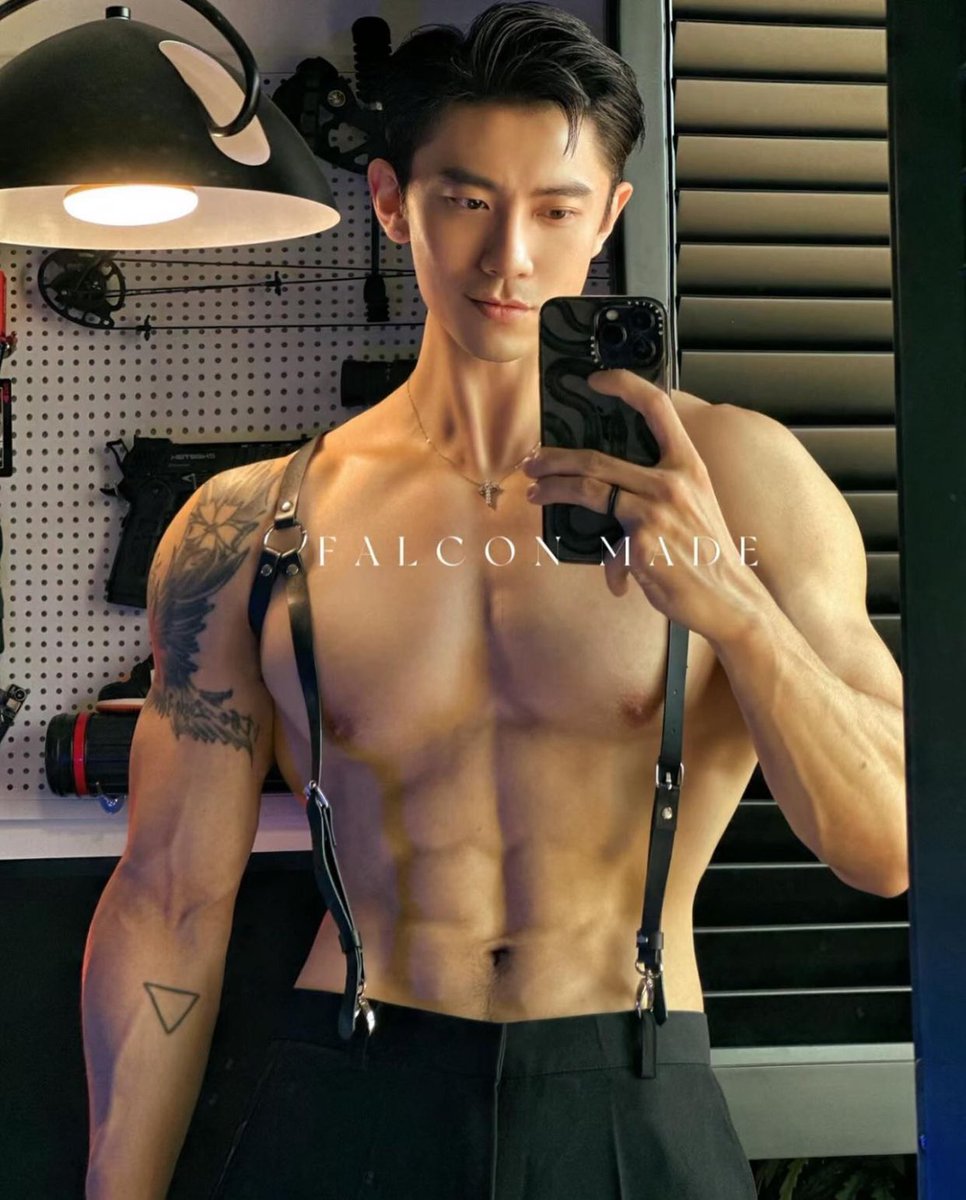 Forestwoodwood's tweet photo. ·
👉👉👉账号来了

📕FALCON/957749048 

Happy New Year 

🧧 https://t.co/jC7CTBP9pg