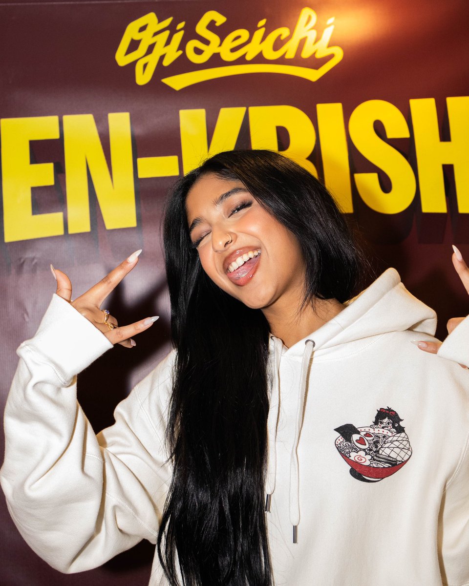 ramakrishnannn's tweet photo. BRAZIL!! I GOT YOU!!🇧🇷❤️ You can now order the merch straight to you! TE AMO❤️❤️ https://t.co/mx3eiighdi
