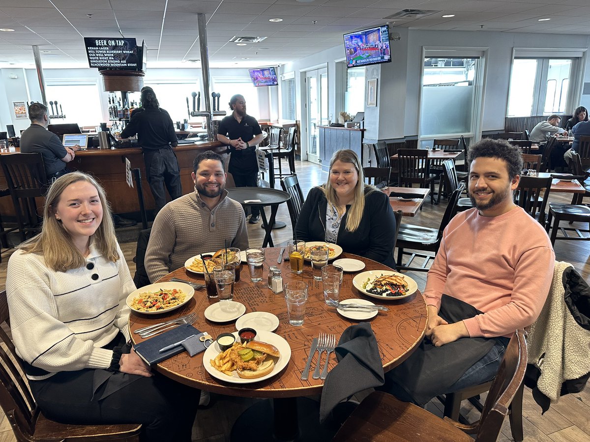 Meek Lab (@meeklab) on Twitter photo Welcome back @CortnieRoberts! It was a pleasure to hear about the awesome <a href="/robertsgroupumn/">Roberts Group at UMN</a> chemistry and have you back at UNC! Welcome back @CortnieRoberts! It was a pleasure to hear about the awesome <a href="/robertsgroupumn/">Roberts Group at UMN</a> chemistry and have you back at UNC!