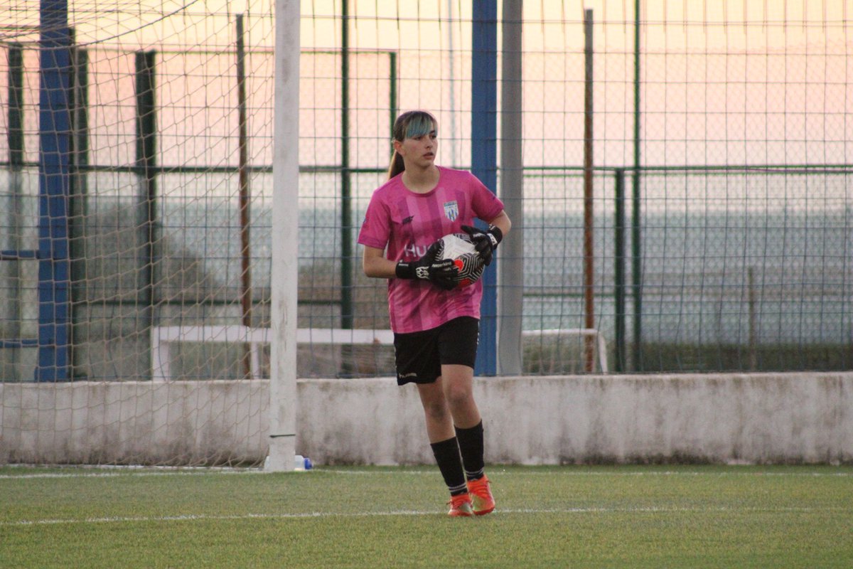 Amigos__80's tweet photo. ¡Revivimos algunos momentos del partido del cadete donde lograron clasificarse para la final de copa! 💪🏼
💙💛
📷 E. Brunt https://t.co/tjF07yhcM8