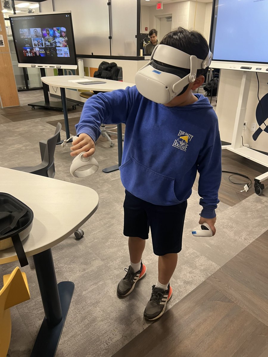 tlonderee's tweet photo. 5th graders used the @MetaQuestVR headsets to build simple machines using the @RubeGoldberg  VR experience. They were able to apply what they learned in class to build a virtual machine. @ProvidenceDay https://t.co/DbQ4BETsCM