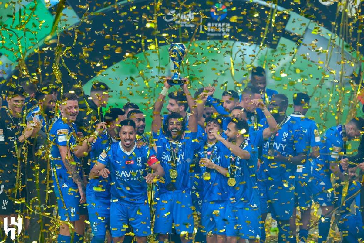 Alhilal_FC's tweet photo. 📸 الذهـب الأول في #المملكة_أرينا 🏆💙

#الهلال https://t.co/rMYUpNJXck
