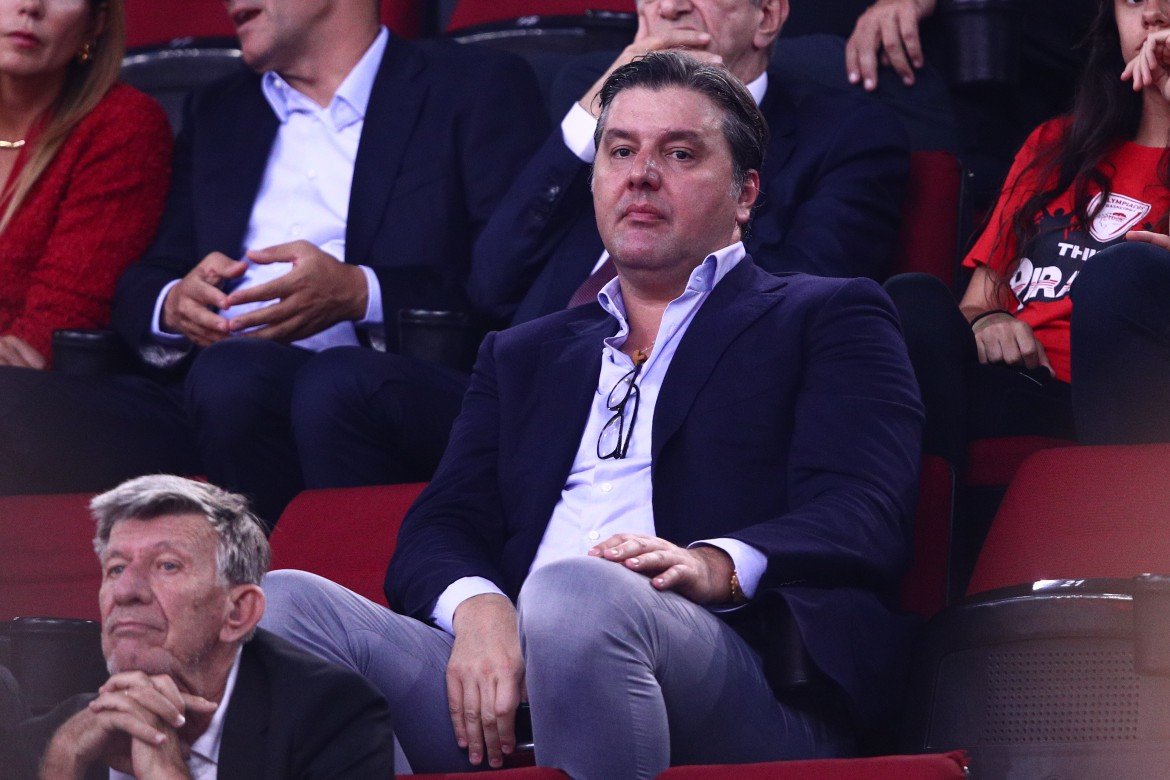Ataraxias10's tweet photo. Ευχαριστούμε μεγάλε ΜποντιΘρυλε!
#OlympiacosBC #valoly https://t.co/lP3tgsfIVX