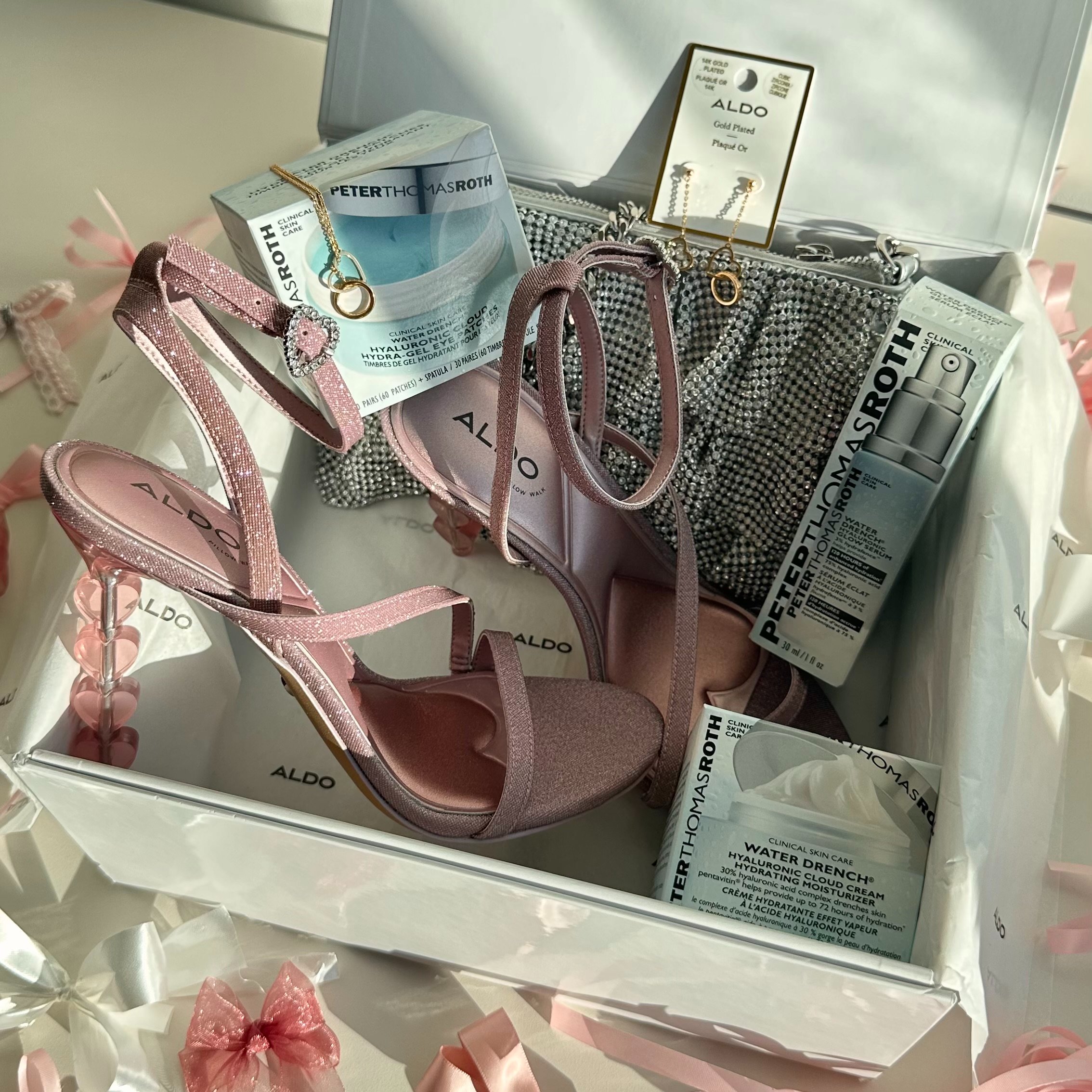 ALDO Shoes on X GIVEAWAY Here s the chance for 3 lucky winners to pamper themselves from head to toe with the ultimate self care package including a kit of three PeterThomasRoth