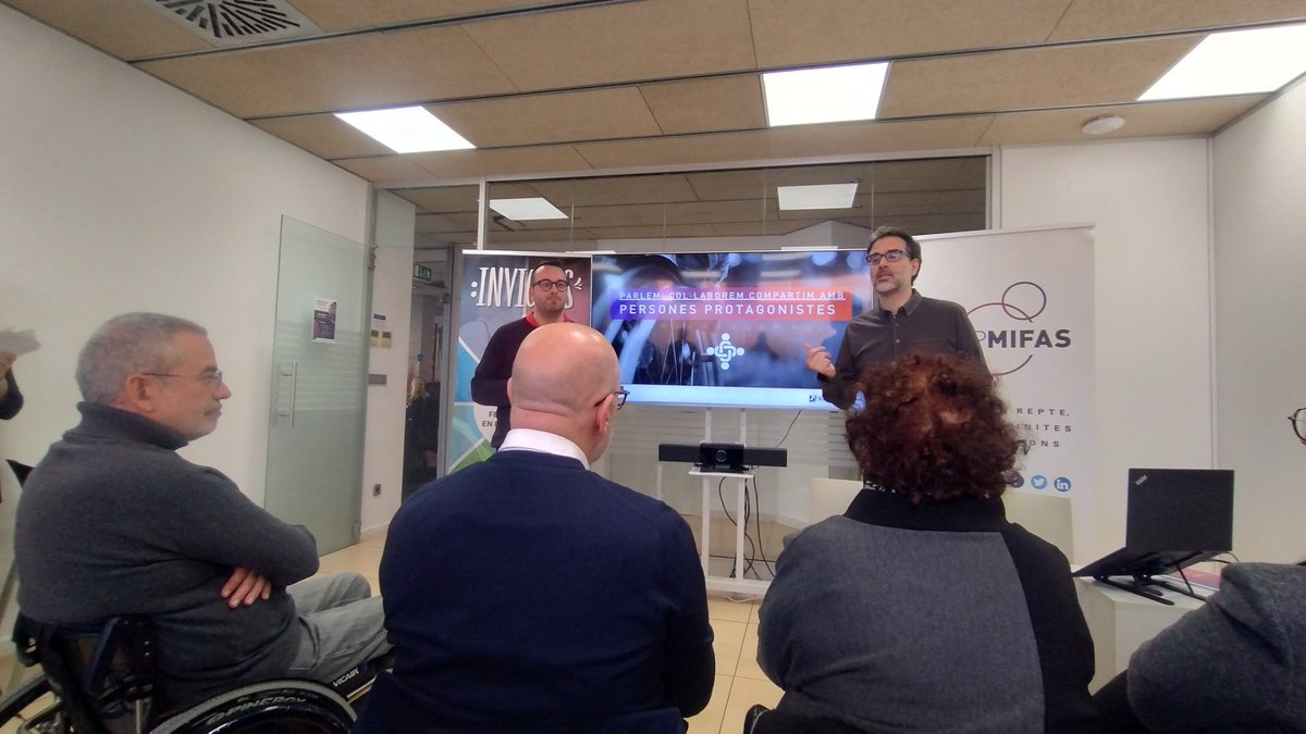 gemarvi's tweet photo. A la presentació de #INVICTES Servei d'Inclusió per a persones Víctimes d'Accident de @transit de @GrupMifas a Girona.Un servei d'acompanyament a la víctima per tal sigui el més autònoma i independent possible després de l'accident. Benvingut i molt necessari !
@Girona_Cat https://t.co/Oz0gfi2MGF