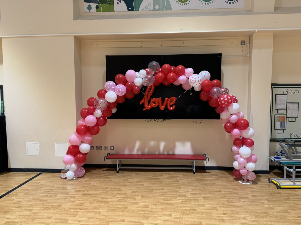 Valentines disco 🪩 💃🏼 🕺🏻