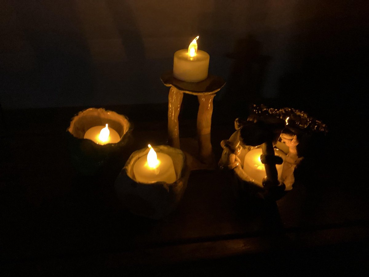 @oxtrail2024 @DorchesterAbbey @sobellhouse Children at Dorchester St Birinus made beautiful candle holders and had a festival of lights with songs and poetry to entertain parents and raise funds. £120 so far. We can’t wait to get our ox!