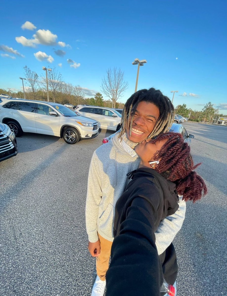 taylanaeee's tweet photo. never ever would i have thought my worst fear would’ve came true, i miss you everyday. #vonworld❤️🩹 https://t.co/grsmO5dcXf