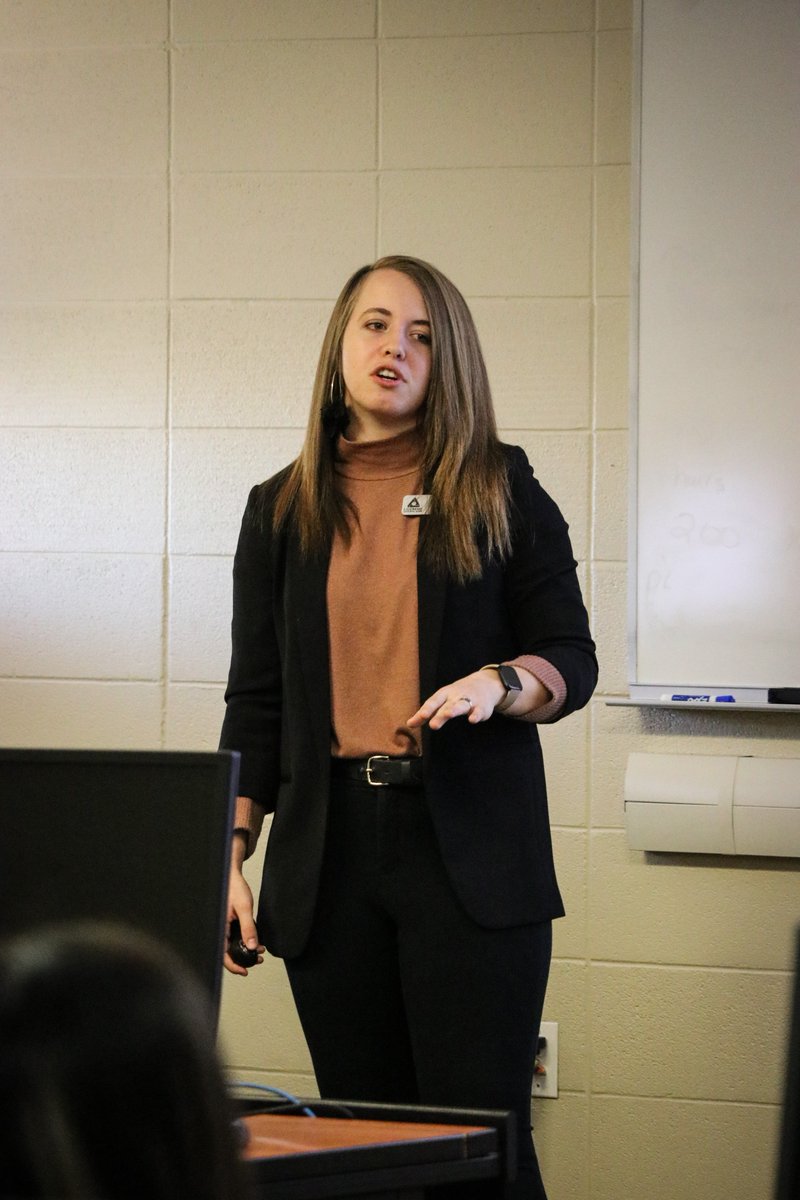 GCCCBroncbuster's tweet image. During today&apos;s visit, Marco Reyes and Maddie Helton from Landmark National Bank provided valuable insights to Dr. Ortega&apos;s Personal Finance class. The students engaged in discussions, asked questions, and gained knowledge on various financial topics.

#FinanceClass💵