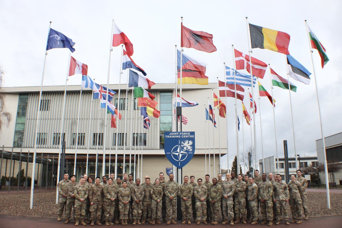 2ABCT1AD's tweet photo. @2ABCT1AD is a #learningorganization honing our #warfighting functions to improve #combateffectiveness at the NATO Joint Force Training Center in Bydgoszcz, Poland! @1stArmoredDiv @3rd_Infantry @NATO @natojftc @VCorps @USArmyEURAF @FORSCOM @FortBlissTexas @USNATO @US_EUCOM https://t.co/oBL4ObkN01