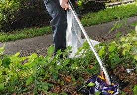 MenstonNature's tweet photo. Come and litterpick in Weston Woods near Otley on Sat 24th Feb 12-1:30pm. Litterpickers &amp; sacks provided, but bring gloves. https://t.co/0cZofJc2MI