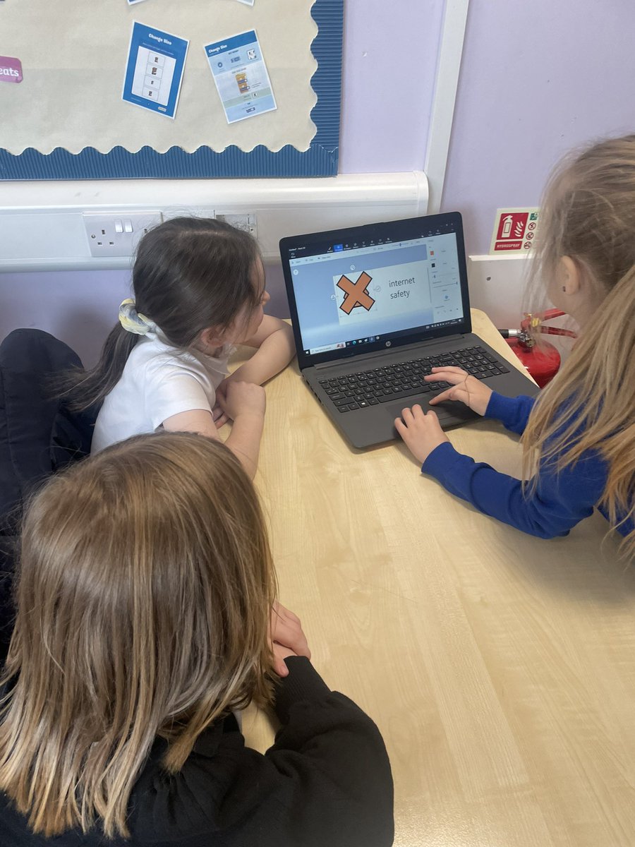 MrsAllanG's tweet photo. We enjoyed using Paint 3D to create our own internet safety posters! @calderbridgeps @MissPCairney #calderbridgedigital https://t.co/ZINDYXC9kx