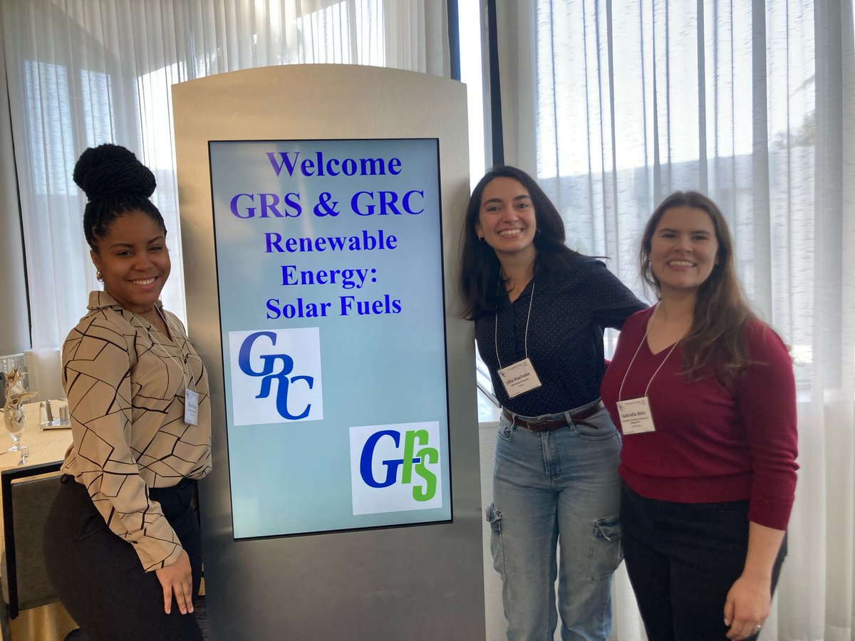 A few conferees happy to be at the Renewable Energy: Solar Fuels GRC/GRS!