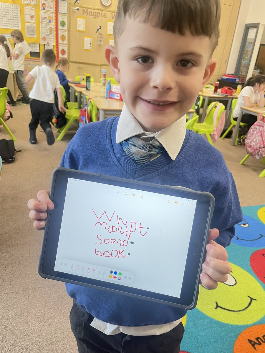 MrsAllanG's tweet photo. iPad spelling 📱 @MissPCairney @calderbridgeps #calderbridgedigital https://t.co/yGvvLttP9y