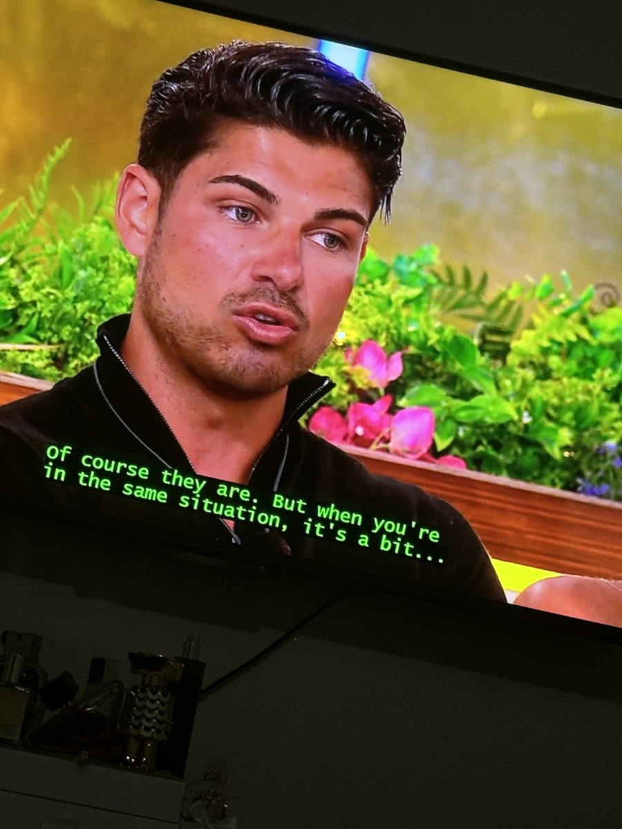 kizzakizzaa's tweet photo. No one else talking about how great this man looks tonight!!?🔥🔥 @LoveIsland #anton #loveislandallstars #LoveIsland https://t.co/Jtwtwv0hkA