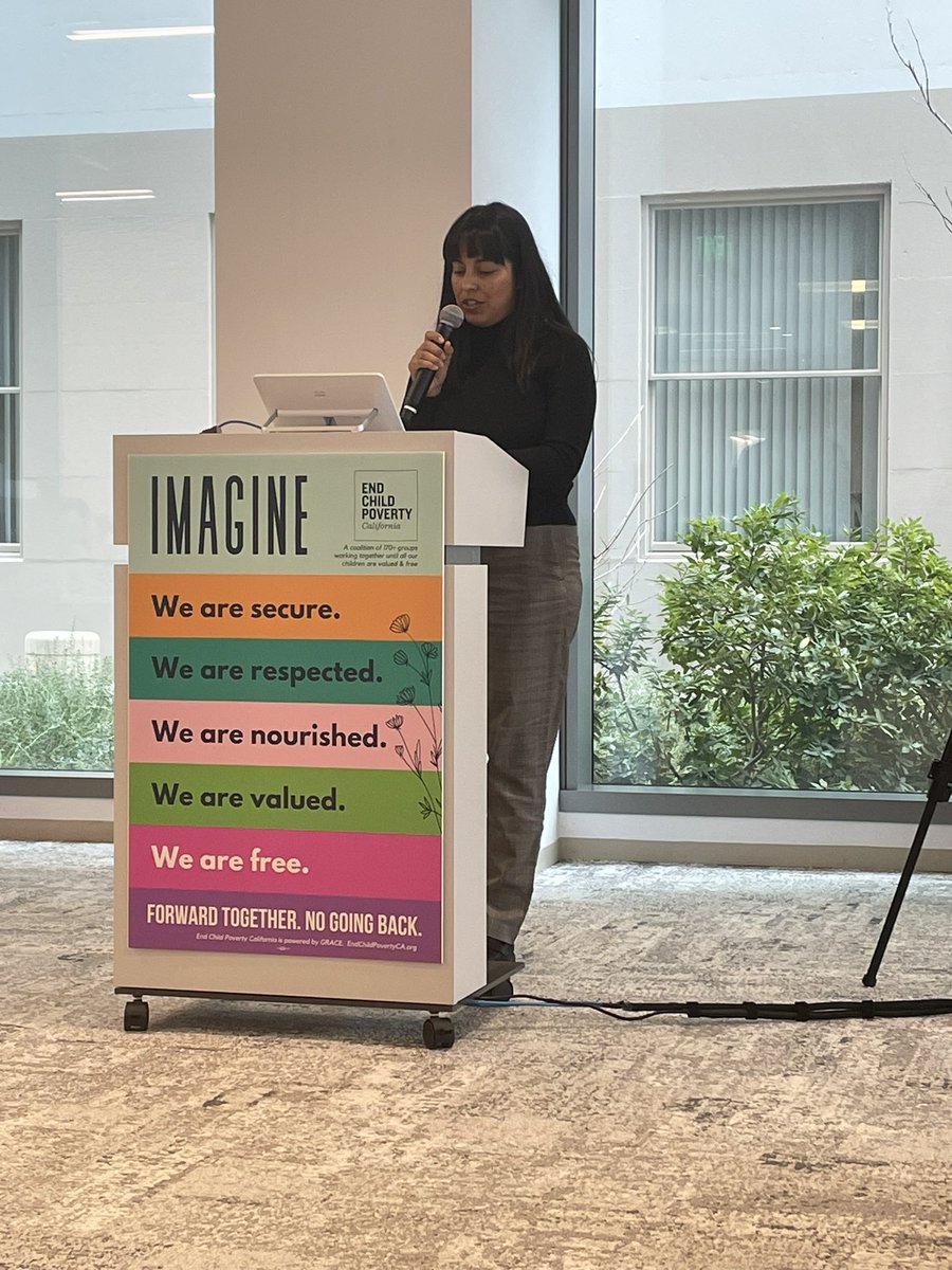 CAFoodBanks's tweet image. “Nearly 1 in 3 CA households with children are food insecure today. Food is a human right and now is the time to commit to a #HungerFree future!” - @GutierrezItzul @EndChildPovCA #ForwardTogether TY @AsmLuzRivas for ensuring kids and parents can access free summer meals together!