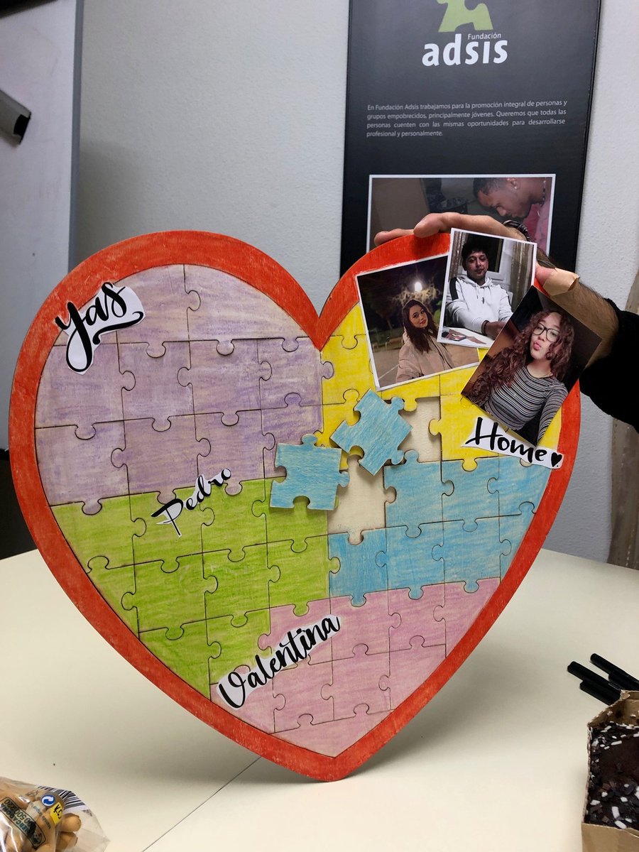 Hay muchos momentos clave en la vida de los/las jóvenes que acompañamos desde el ST que gestiona F Adsis Valladolid, (cofinanciado  por Iberdrola) uno de ellos es el de la despedida.
 ¡Enhorabuena Valentina, por tu coraje y resiliencia!! Te deseamos éxito en esta nueva etapa.