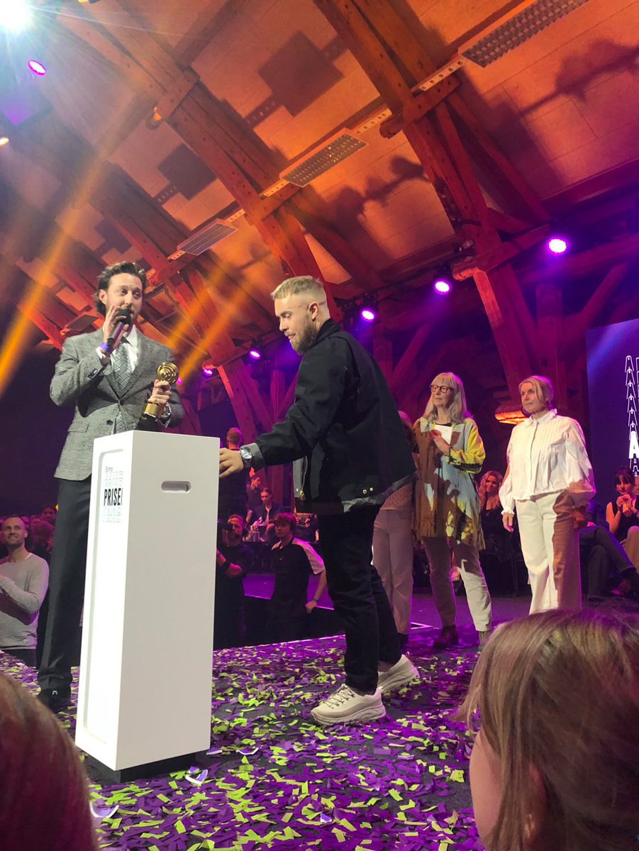 Peter Falktoft tweet media