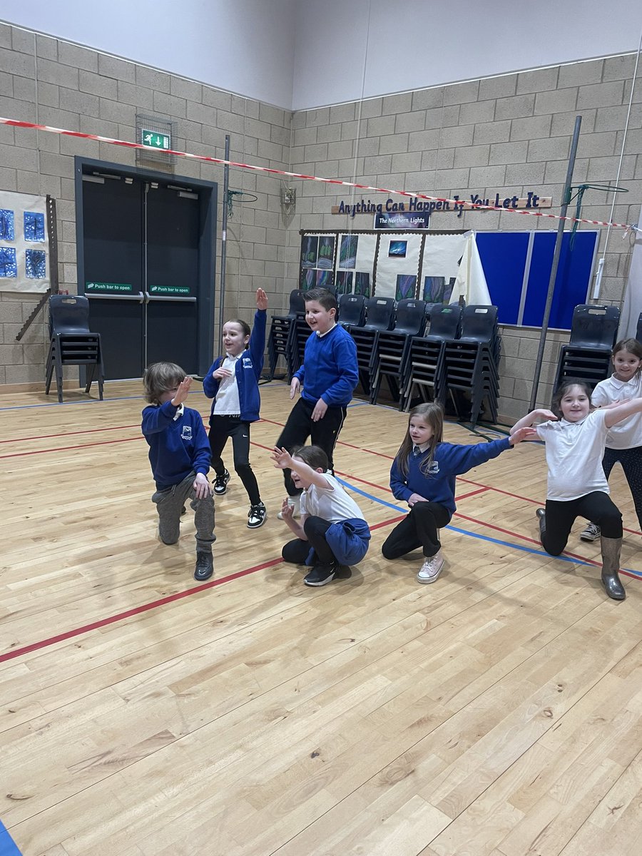 MrsAllanG's tweet photo. Digi fitness fun 💃🏼 @calderbridgeps @MissPCairney @CalderbridgeSC #calderbridgedigital https://t.co/Ytjf3p7Q6G