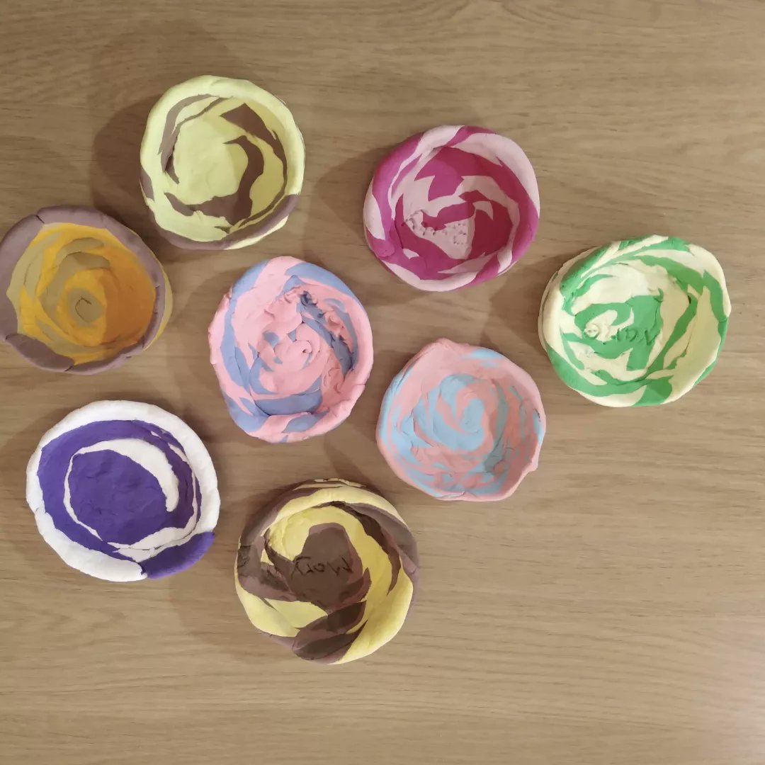 CeeferCrafts's tweet photo. 2nd week and final clay foam pot classes in the care homes.
Tomorrow we start on Birthday cards. First time doing them so 🤞
#SeniorCrafting https://t.co/aiEcQ1f574