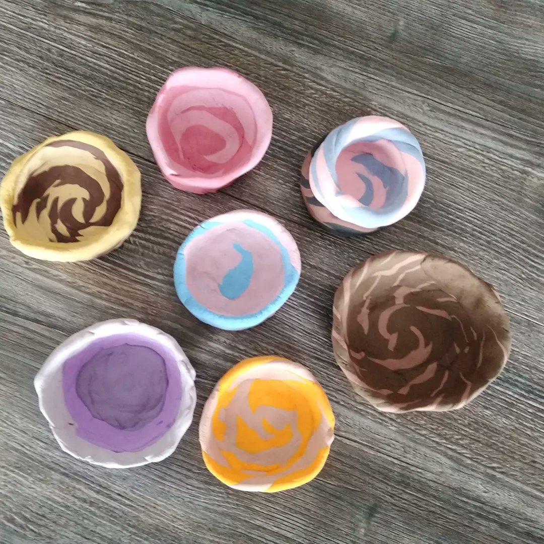 CeeferCrafts's tweet photo. 2nd week and final clay foam pot classes in the care homes.
Tomorrow we start on Birthday cards. First time doing them so 🤞
#SeniorCrafting https://t.co/aiEcQ1f574