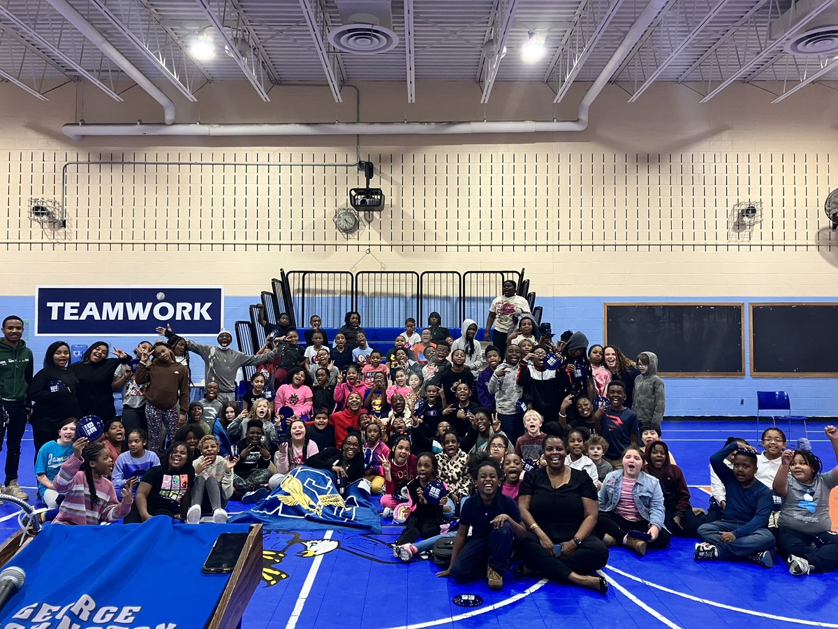 PrincipalShepp's tweet photo. Our Black History Month activity today included some Coppin State University representatives 💙💛🦅I LOVE MY HBCU 🥰 #TheGDubbWay #ThisIsHowWeDoIt
#FirstYearPrincipal
#CitySchools
#BCPSS #WhyBeLess #WhenYouCanBMore #BaltimoreCity https://t.co/dvAT8D3Rx9