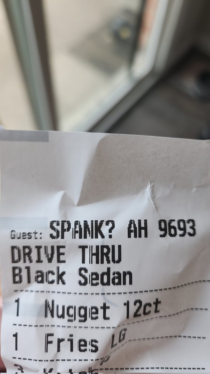 Aspiringspike's tweet photo. I've started using the name spike when I order food because 9/10 times, there's confusion when I tell them my name's Evart

Seems like it's possible for spike to be confusing lol

Aspiringspank https://t.co/QLO92jntdD