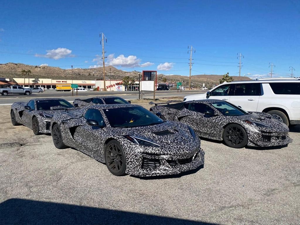 CorvetteBlogger's tweet photo. [SPIED] Prototype C8 Corvette ZR1s are Back on the Street https://t.co/NTp6361pU5 #Corvette #ZR1 https://t.co/MwbTTATnDC