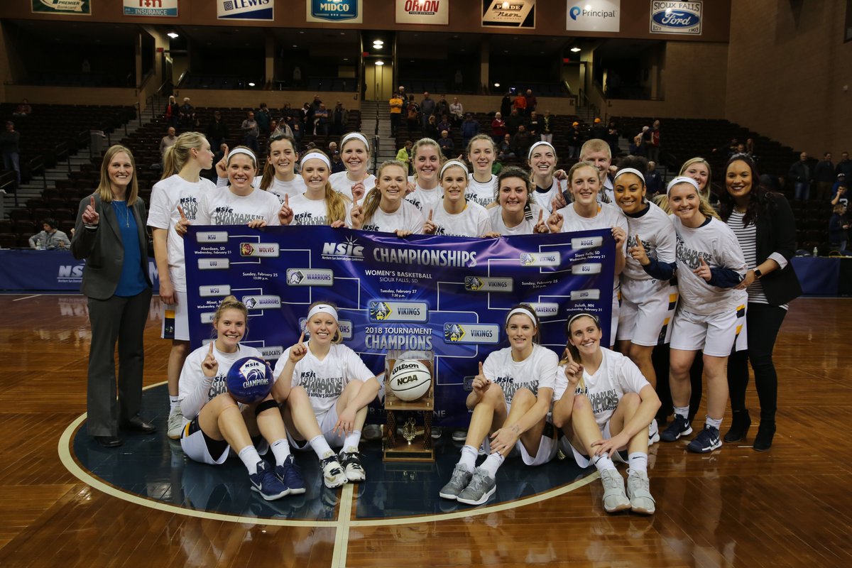 The NSIC celebrates its 2⃣5⃣th Men's & Women's Basketball Tournaments in 2024! As the #NSICTourney approaches we will highlight past championship teams. 2018 Champions: #NSICMBB - @WolvesAthletics #NSICWBB - @GoAugie #YourTimeToShine NorthernSun.org/NSICTourney