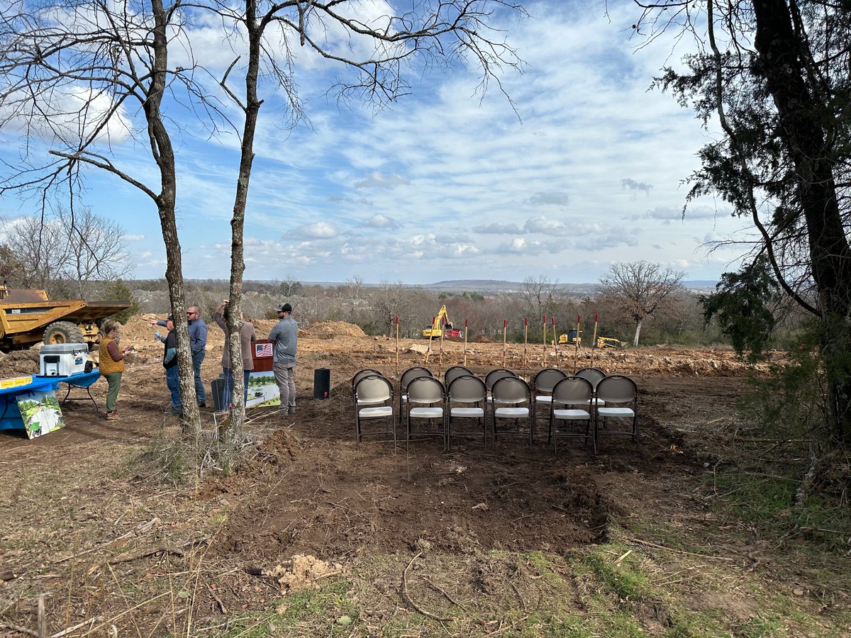 MAHGarch's tweet photo. Exciting day for The City of Greenwood AR, City of Greenwood Parks and Recreation and MAHG Architecture, at the groundbreaking for the new Bell Park Splash Pad. This new Splash Pad will be a fun place for kids to cool down during the summer!

#splishsplash #summertime https://t.co/H8nArRoFEY