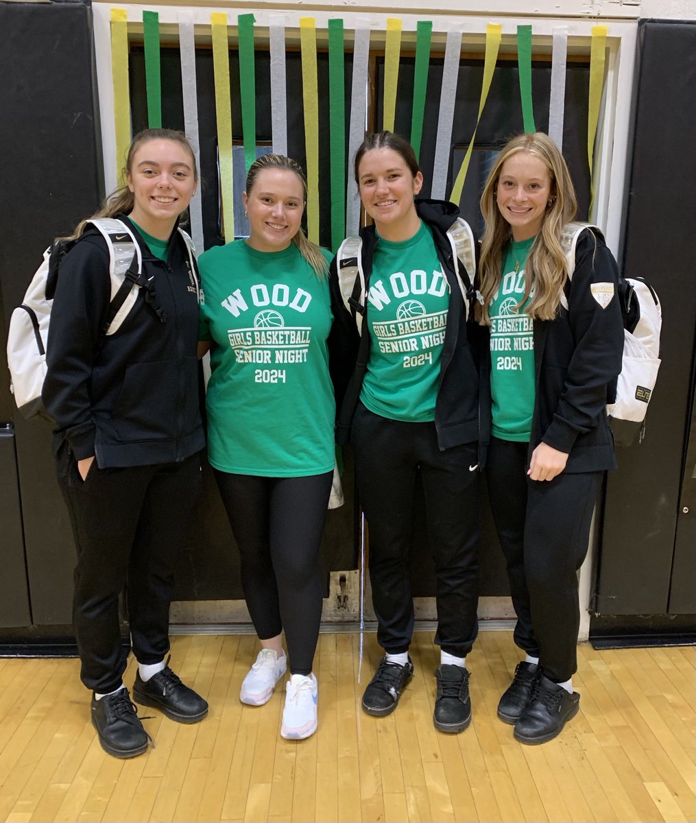 Wood_Vikings's tweet photo. Our Seniors have arrived! ⁦@WoodGirlsBball⁩ https://t.co/xq4JEmZSt5
