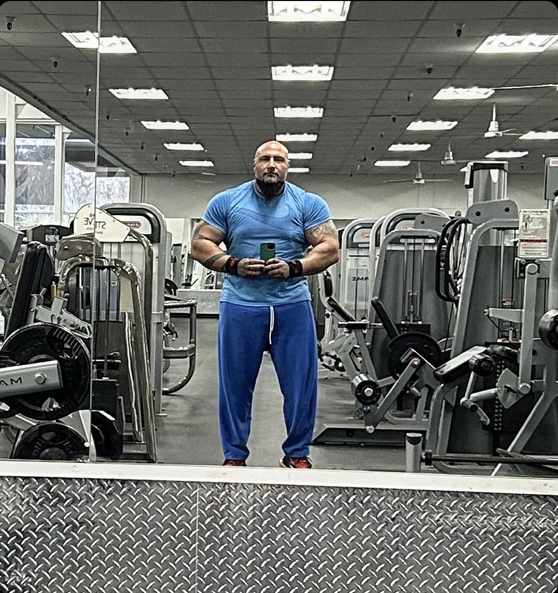 Jr_KRATOS's tweet photo. Pull day in the lab today 

#THEMOSTFEARED https://t.co/22rk10UV3A